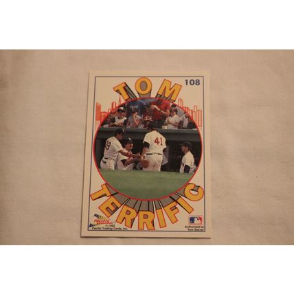 Tom Seaver 1992 Pacific TOM TERRIFIC N0. 108 "FLY BALL TO CENTER"