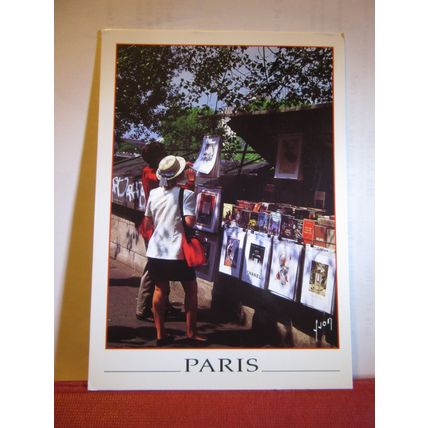 les bouquinistes, PARIS, FRANCE. used postcard 2001 pm #