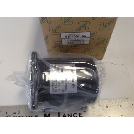 NEW ORIENTAL INDUCTION MOTOR 5IK40GK-AA VEXTA 51K40GK-AA 40WATT 115VAC 8UF,DI,TJ