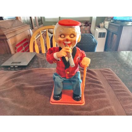 Old Battery Operated McGregor W/Box Not Working Great Condition Sold As Is