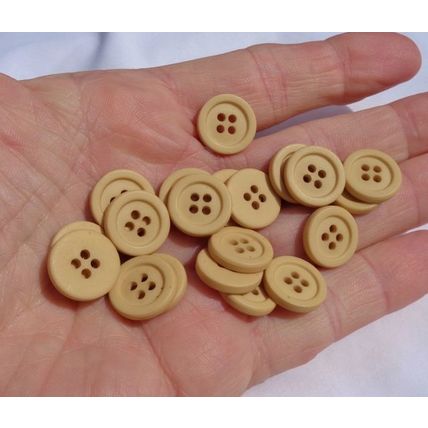 K20 Tan Light Brown 15mm Buttons 20 Pieces 7/16