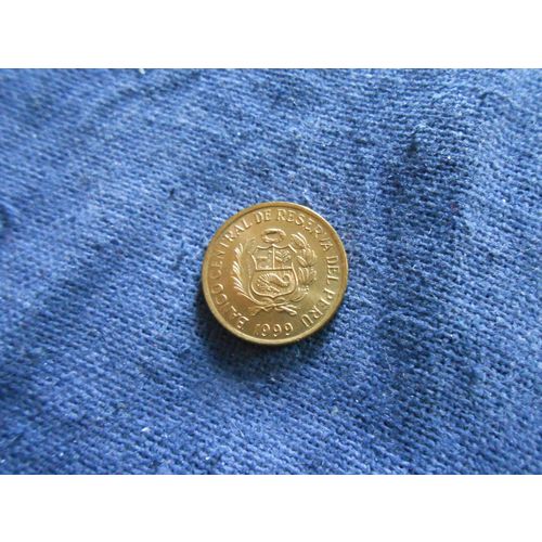 1999 PERU 1 CENTIMO COIN.