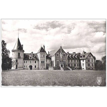 03 - Lurcy-Levy le château de Béguin colonie de vacances des PTT