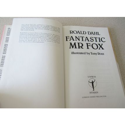 Fantastic Mr Fox Roald Dahl Hardback 1989 First UK Edition