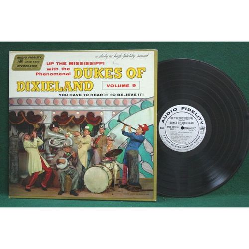 Dukes of Dixieland - Up The Mississippi - Vol. 9 - AFSD 5892 - EX