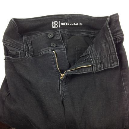 No Boundaries Womens Juniors Black Skinny Taper Leg Pants Size 5 Used