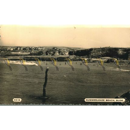 Summerleaze Beach, Bude, Cornwall, RP Dearden & Wade 2219 Postcard, 1953