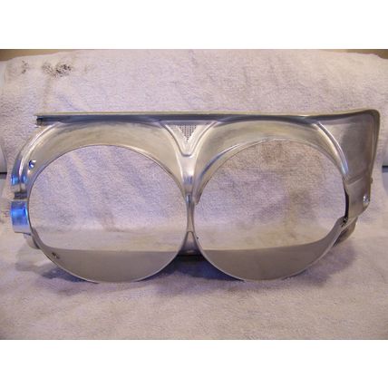 1971 PLYMOUTH CUSTOM SUBURBAN WAGON HEAD LIGHT BEZEL P/S OEM