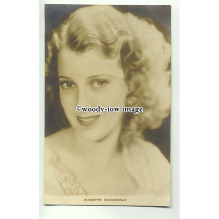 b3233 - Film Actress - Jeanette Macdonald - postcard by Film Weekly