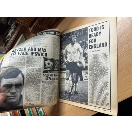 GOAL MAGAZINE #255 21 JULY 1973 UK FOOTBALL MAGAZINE - ENGLAND'S GOAL HOPES (LL)