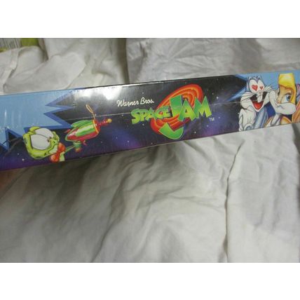 1996 Warner Bros. Space Jam Looney Tunes Wall Clock by Westclox