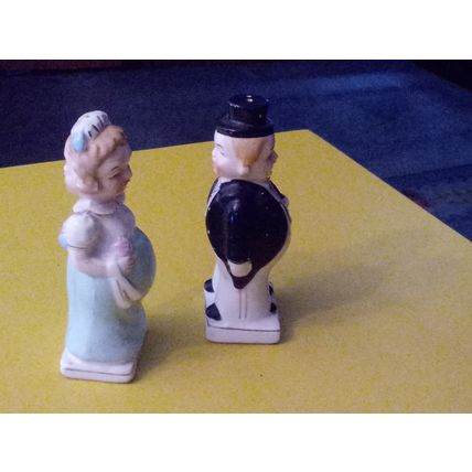 Old Vintage Original Bride & Groom Salt & Pepper Shakers 1950s
