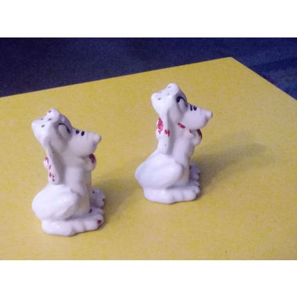 Old Vintage Walt Disney Pluto Salt & Pepper Shakers 1940/50s