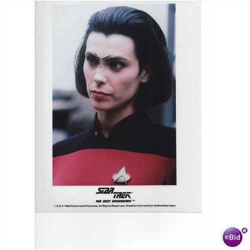 PHOTOGRAPH - STAR TREK: THE NEXT GENERATION 2 (COLOUR)