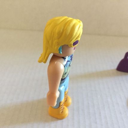 Roblox Series 4 Figure - Roblox Stylz Salon: Purse Model & Purse Shades Code