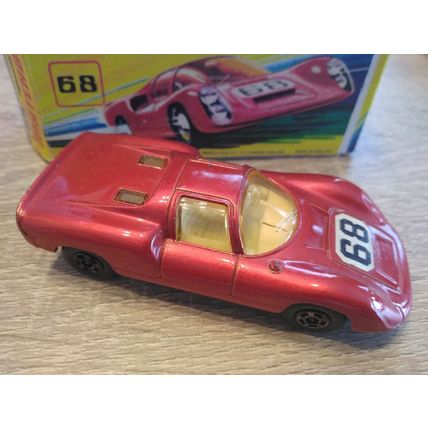 Matchbox No68 910 Porsche Racer