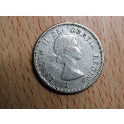 1959 Queen Elizabeth ll 25 Cents Canada Coin