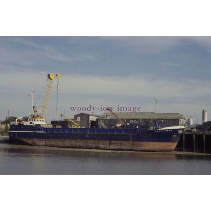 SLXZ675 - UK Coaster - Betty-Jean - Colour Slide