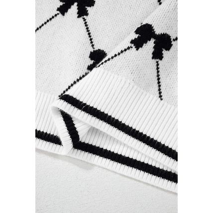 Black Preppy Vibes Bow Print Zipped Collar Sweater Tee