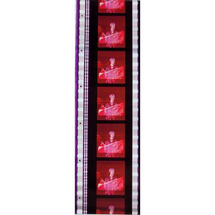 Pk DAU - J - MIX - a 016P. 1 STRIP OF 5 - 35MM FILM CELLS. (E J )