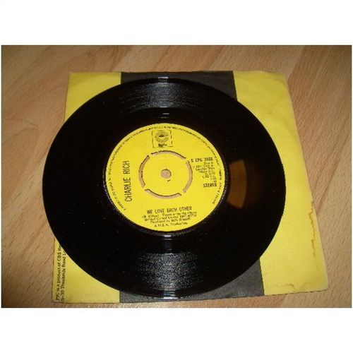 charlie rich, we love each other. 1973 7" . epic, s epc 2868