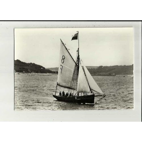 301 FALMOUTH PILOT CUTTER 8 Postcard by National Maritime Museum