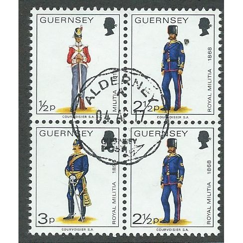 GUE 1974 SE~TE BLOCK OF 4 'GUERNSEY MILITIA' FINE USED (EBID49-991)
