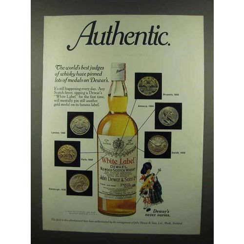 1974 Dewar's White Label Scotch Ad - Best Judges