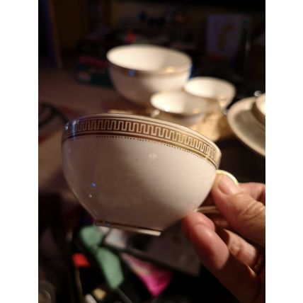 Part Tea Set White Gold Edge