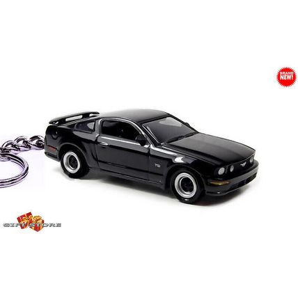 RARE KEYCHAIN TRIPLE BLACK FORD MUSTANG GT CUSTOM Ltd EDITION GREAT GIFT