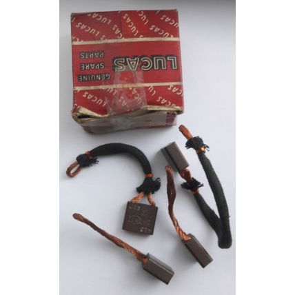 AUSTIN,MORRIS,MG,JOWETT,MORGAN,TR,etc, LUCAS 251108 1950s starter motor brushes