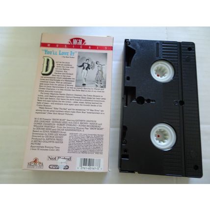 Show Boat - VHS Tape with Ava Gardner, Kathryn Grayson & Howard Keel - 1979