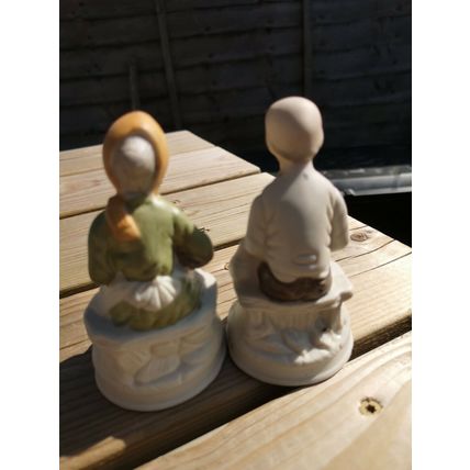 Pair Of Eldelry Figures