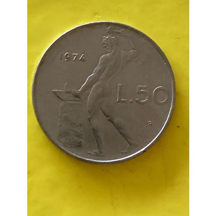 Umlaufmünze Italien 50 Lira 1974