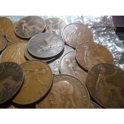Bulk lot of Victoria to George VI pennies - 37 coins.
