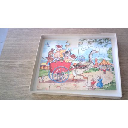 GOOSE - HAND-CUT Wooden Jig-Saw Puzzle (30 Piece - 1 MISSING ) Victory VINTAGE