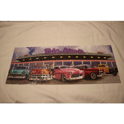 MEL'S DINNER COMPLETE PANORAMIC 350 Puzzle
