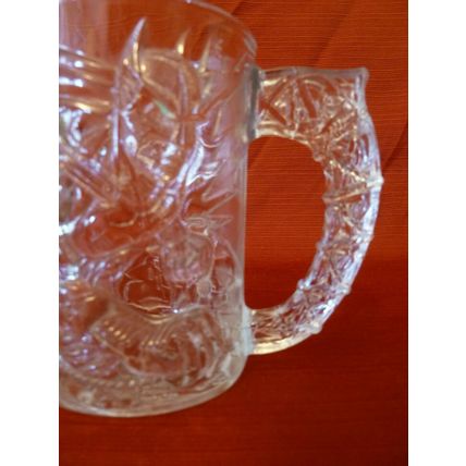 PAIR OF COLLECTIBLE BATMAN FOREVER GOTHAM CITY GLASS MUGS McDONALD'S PREMIUM