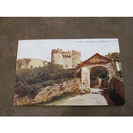 Photochrom Postcard - Carisbrooke Castle entrance - Isle of Wight