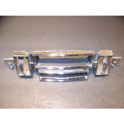 1968 CHRYSLER 300 RADIO BEZEL OEM NEW YORKER NEWPORT TOWN & COUNTRY 13D43977A