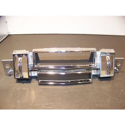 1968 CHRYSLER 300 RADIO BEZEL OEM NEW YORKER NEWPORT TOWN & COUNTRY 13D43977A