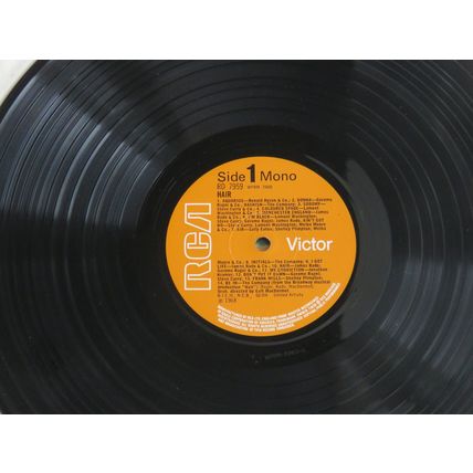 HAIR, BROADWAY CAST RECORDING VINYL LP.