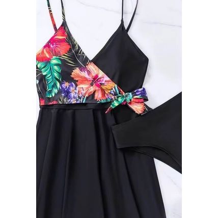 Black Floral Print Wrapped Spaghetti Straps Tankini Set