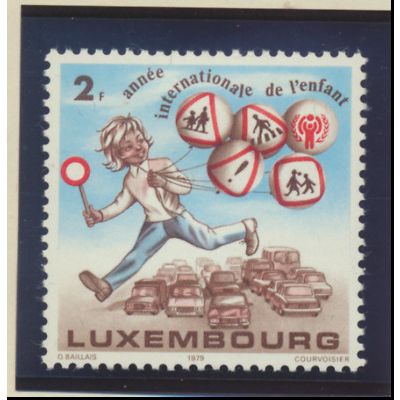 Luxembourg Stamp Scott #633, Mint Hinged