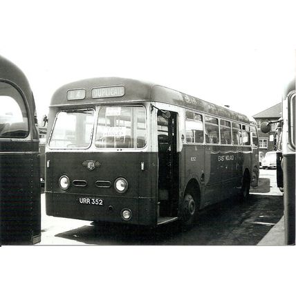 Black & White Photograph of East Midland Motor Services Ltd. - URR 352