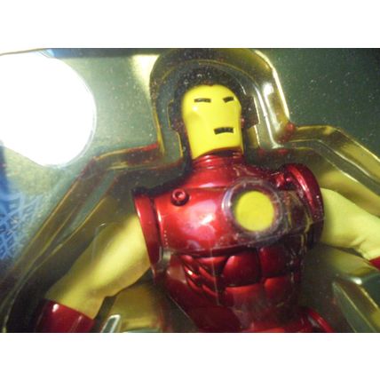 IRON MAN Famous Covers, Toy Biz/Marvel Comics, 1998!! MIB! $25.00 OBO!!