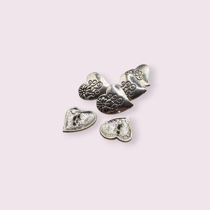 20mm Shank Buttons Love Heart With Carved Flower Antique Silver Metal