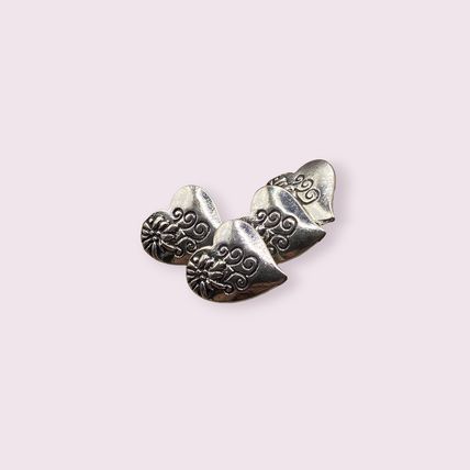 20mm Shank Buttons Love Heart With Carved Flower Antique Silver Metal