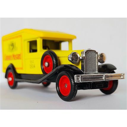 LLEDO BOXED Model * COLMAN'S MUSTARD - PACKARD 1936 VAN - 1986 - VERY GOOD
