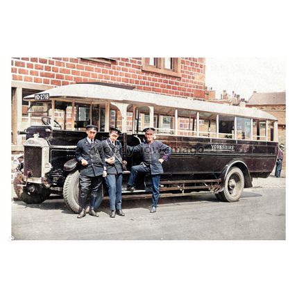 ptc7138 - Yorks' - Dennis Bus No 37 Reg.HD-2718 with Staff, Dewsbury. print 6x4